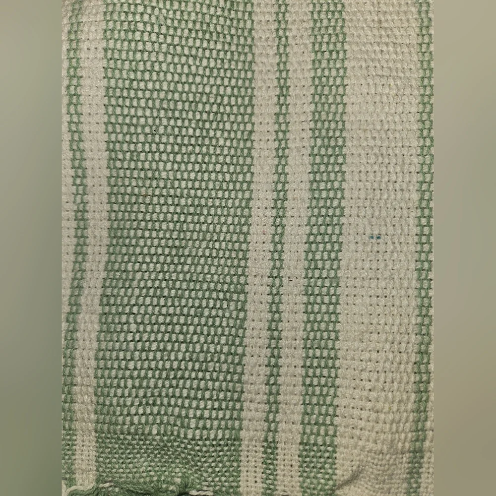 Green and White Oversized Runner